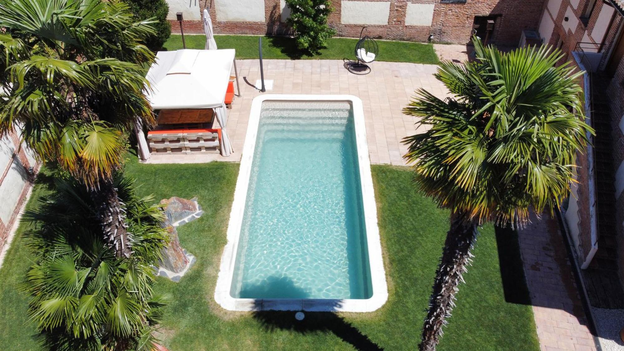 Villa Almudena Nava de la Asuncion Exterior photo